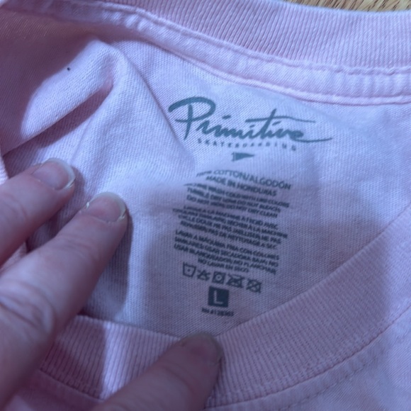 Primitive tee - Picture 3 of 3